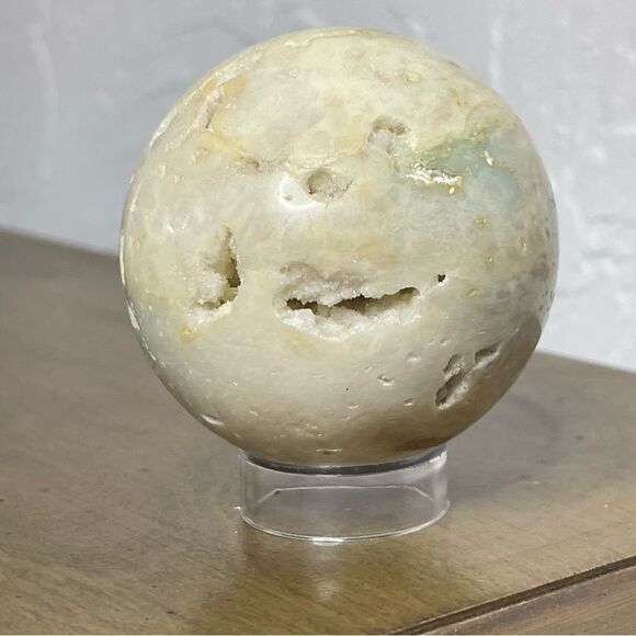 Crystal Droozy Agate Sphere - Picture 10 of 10